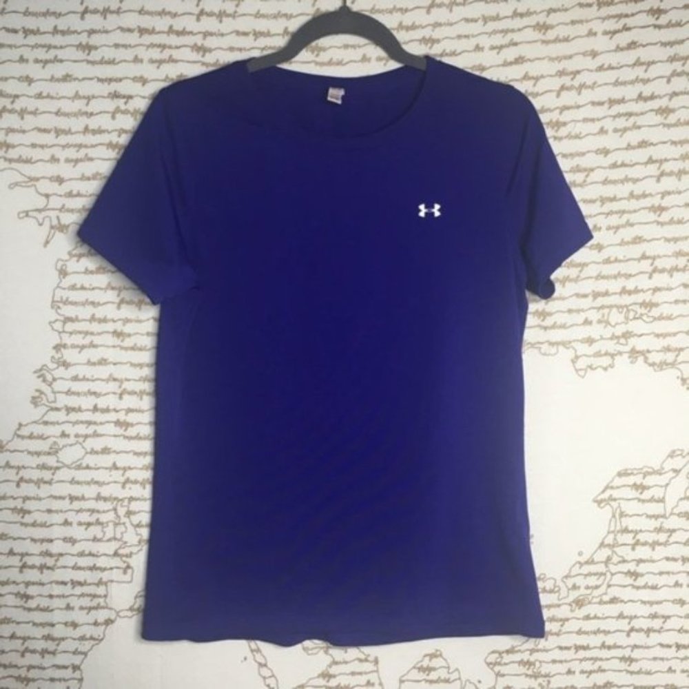 Under Armour Size Medium Purple Fitted Heat Gear Workout Top